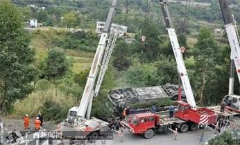 道路救援拖车-吊车-送油-搭电-补胎-充气-维修电话阿图什阿克陶阿合奇乌恰